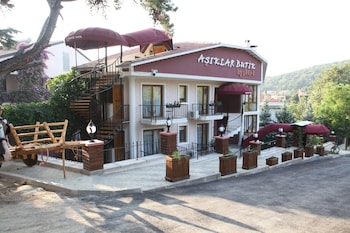 asiklar hotel by sukru