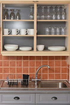 monopoly accommodations