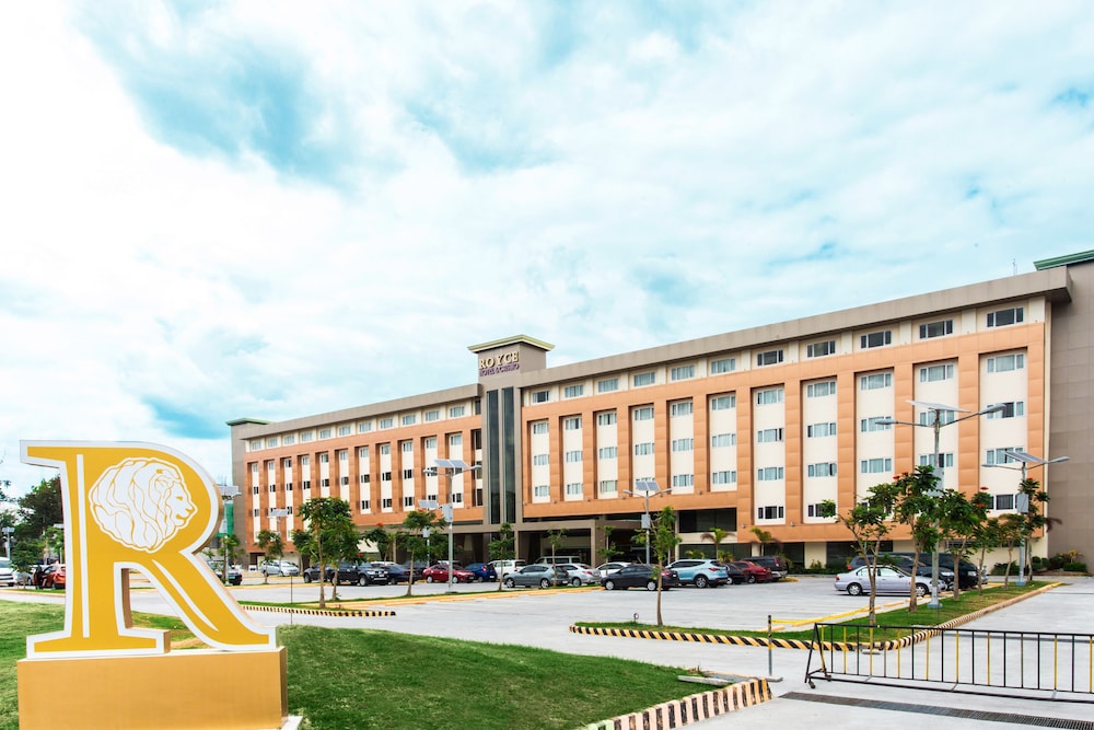 royce hotel and casino