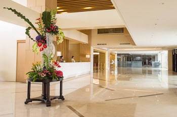 Royce Hotel & Casino,Angeles City>>Angeles,4 star