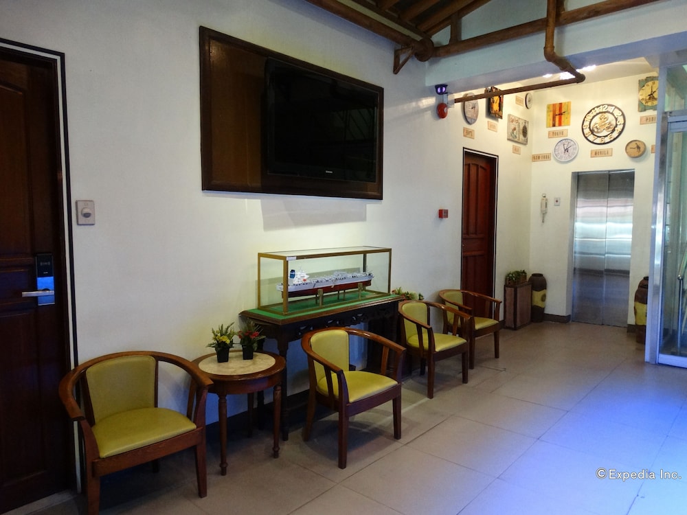 time travellers hotel