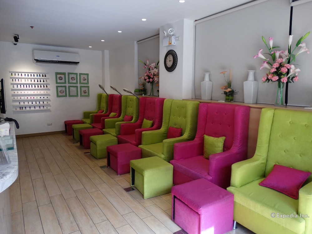 time travellers hotel