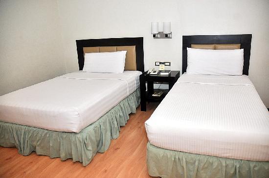 mallberry suites business hotel