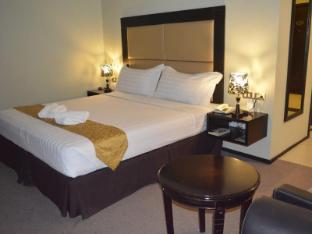 mallberry suites business hotel