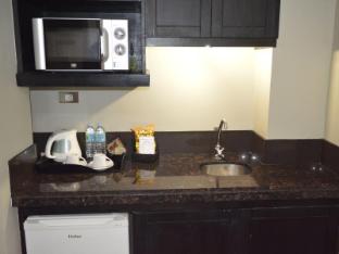 mallberry suites business hotel