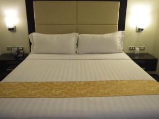 mallberry suites business hotel