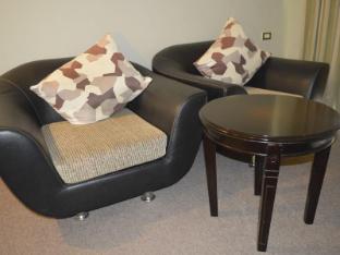 mallberry suites business hotel