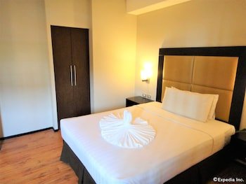 mallberry suites business hotel