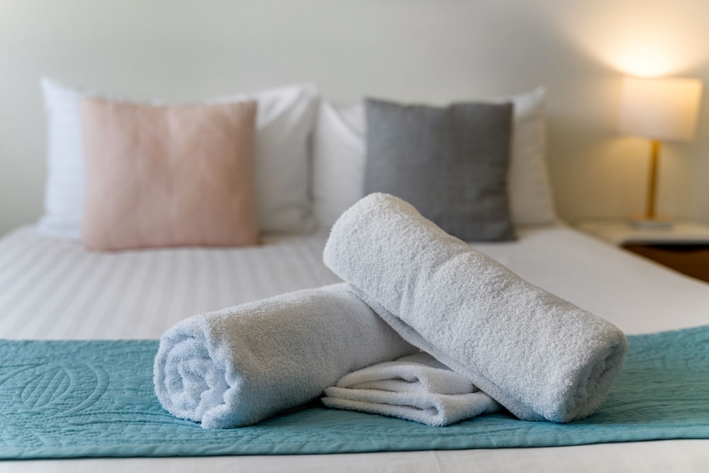 kangaroo bay apartments