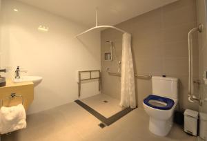 kangaroo bay apartments