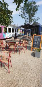 train lodge amsterdam hostel