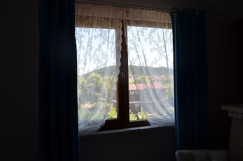 agva asmali garden adults only