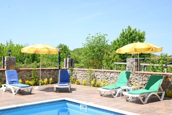 agva asmali garden adults only