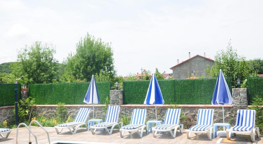 agva asmali garden adults only