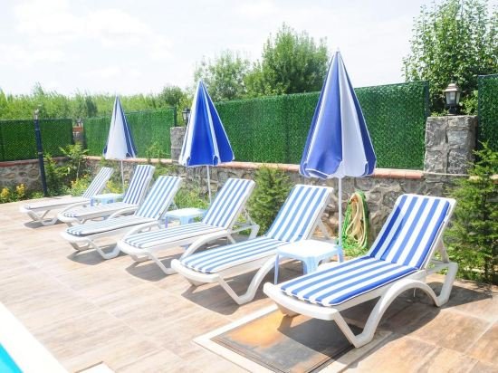 agva asmali garden adults only