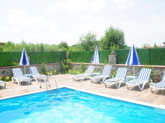 agva asmali garden adults only