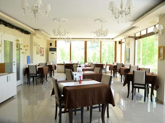 agva asmali garden adults only