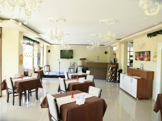 agva asmali garden adults only