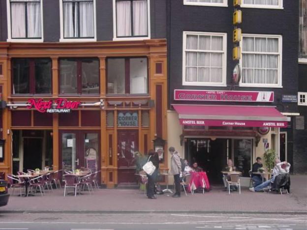 hotel corner house