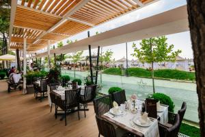 Albanian Star Hotel,Durrës>>Durres,4 star