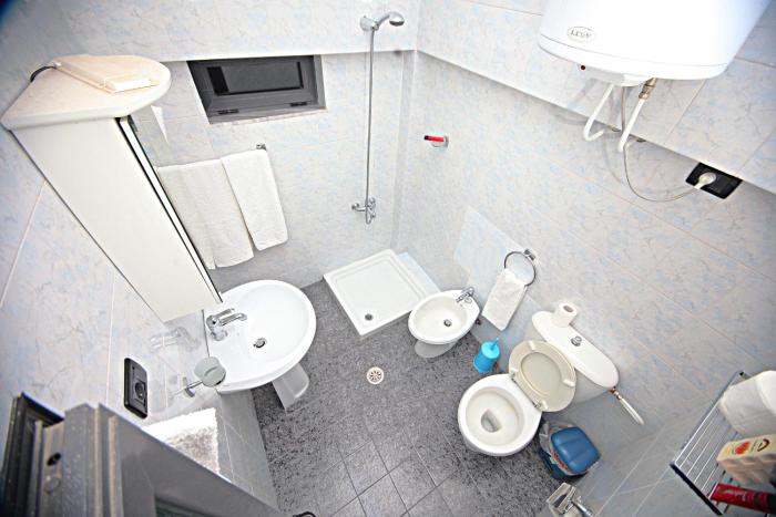 hotel primavera vlore