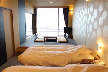 bayside square kaike hotel