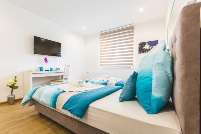 motel touchdown and restaurant