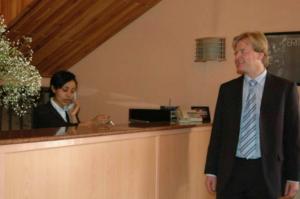 Crystal Hotel Asmara,Roman Catholic Cathedral Of Asmara>>Asmara,3 star