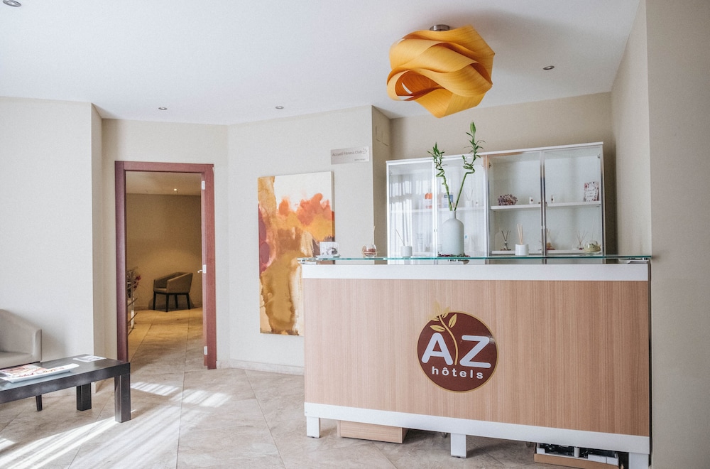 az hotel zeralda