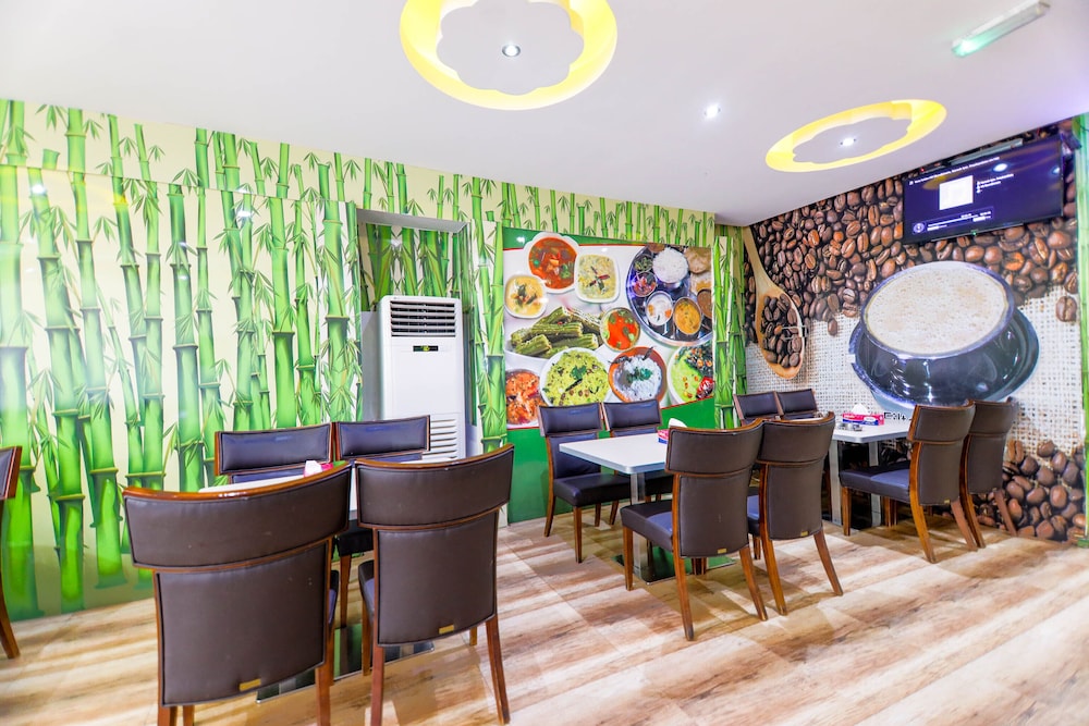 savoy inn hotel