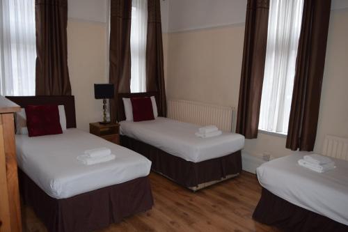 The Windmill,Cricklewood>>Brent,3 star