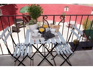 Auberge Les Galets Hotel Restaurant,Near Ganagobie Abbey,3 star