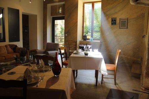 auberge des hirondelles
