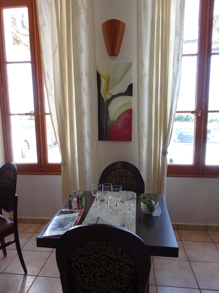 hotel restaurant le castel fleuri