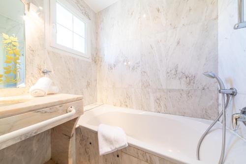 hotel brin dazur saint tropez