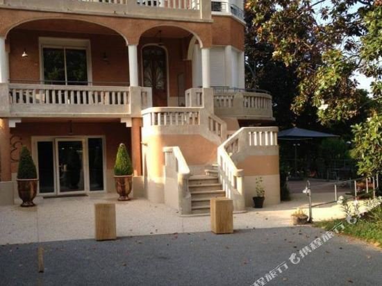 villa elisa m