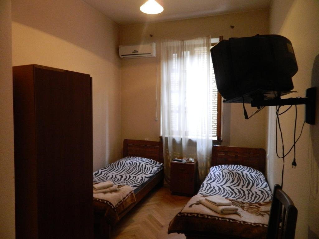 dzveli ubani hotel