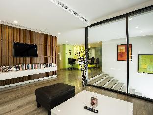 Marvin Suites Hotel,1 Sathorn Soi 11, Sub Soi 2,4 star