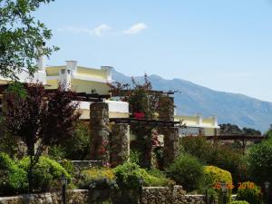 karystos