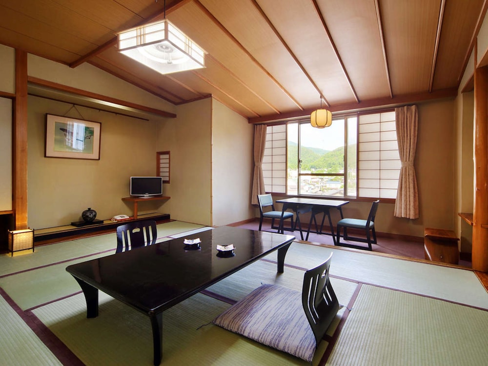 kaminoyama