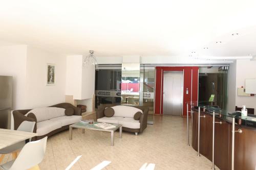 summer dream hotel
