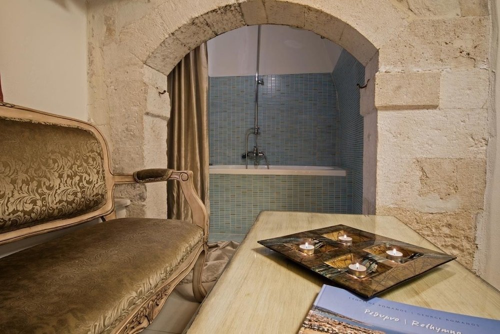 archontiko old town suites