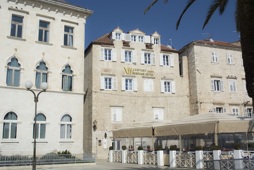 xii century heritage hotel