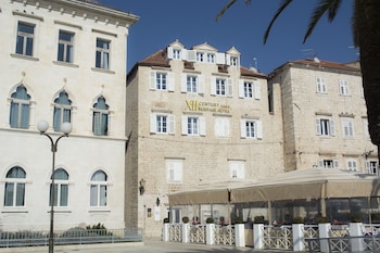 xii century heritage hotel