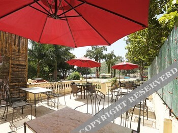 the fateh hotel by le pension stays