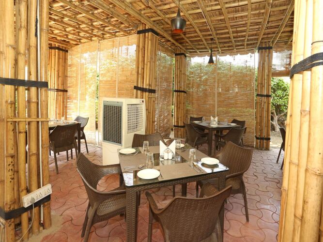 the fateh hotel by le pension stays