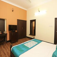 the fateh hotel by le pension stays