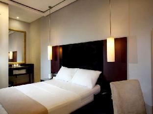 hotel omega karawang