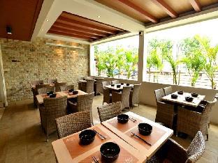 hotel omega karawang