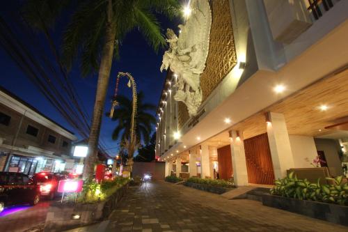 grand la walon hotel